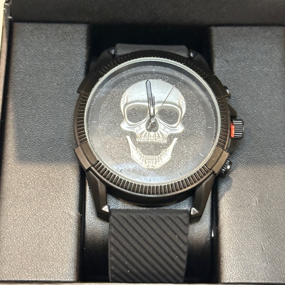 NEW Mens Black Silicone Strap Ed Hardy Watch
